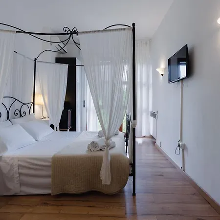 Bed and Breakfast Elegance Μπολόνια